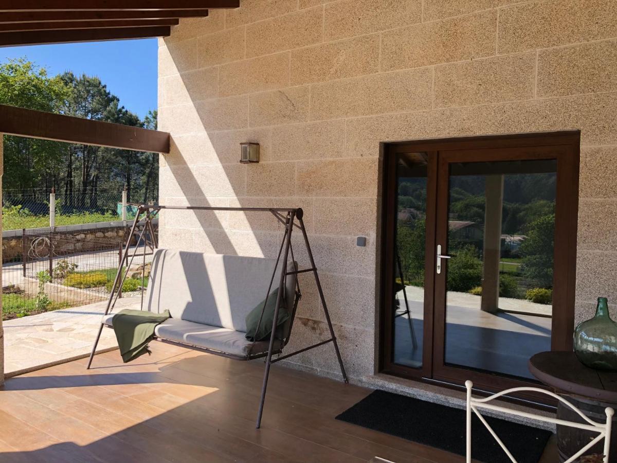 Pedra Moura Casa Rural กอนโดมาร์ ภายนอก รูปภาพ