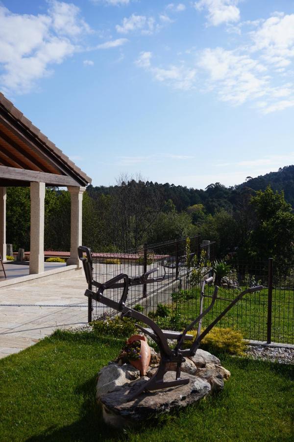 Pedra Moura Casa Rural กอนโดมาร์ ภายนอก รูปภาพ