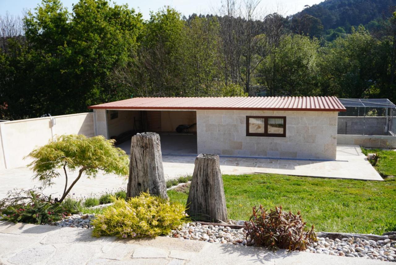 Pedra Moura Casa Rural กอนโดมาร์ ภายนอก รูปภาพ